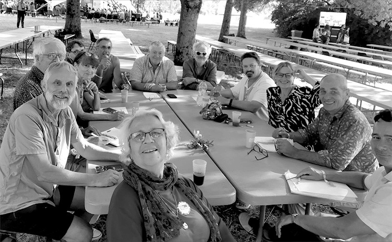 Photo de rebelles à Tours en août 2024